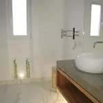 Unike Apartment *